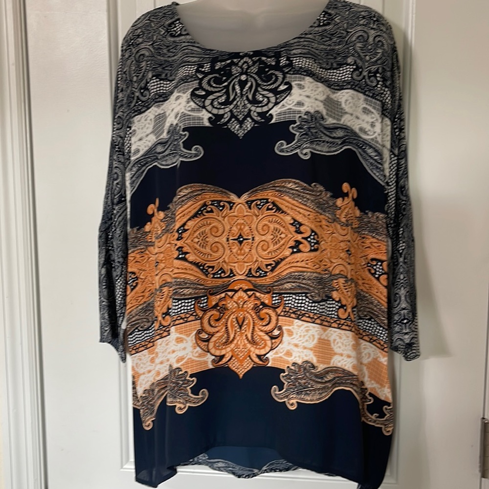 Alfani Orange and Blue Top. Size 8.